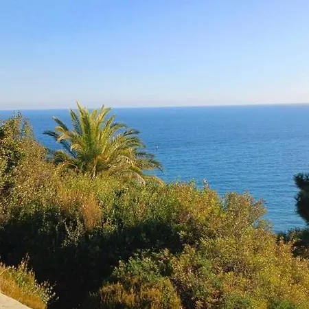 Le Coin De Paradis * Saint-Raphaël